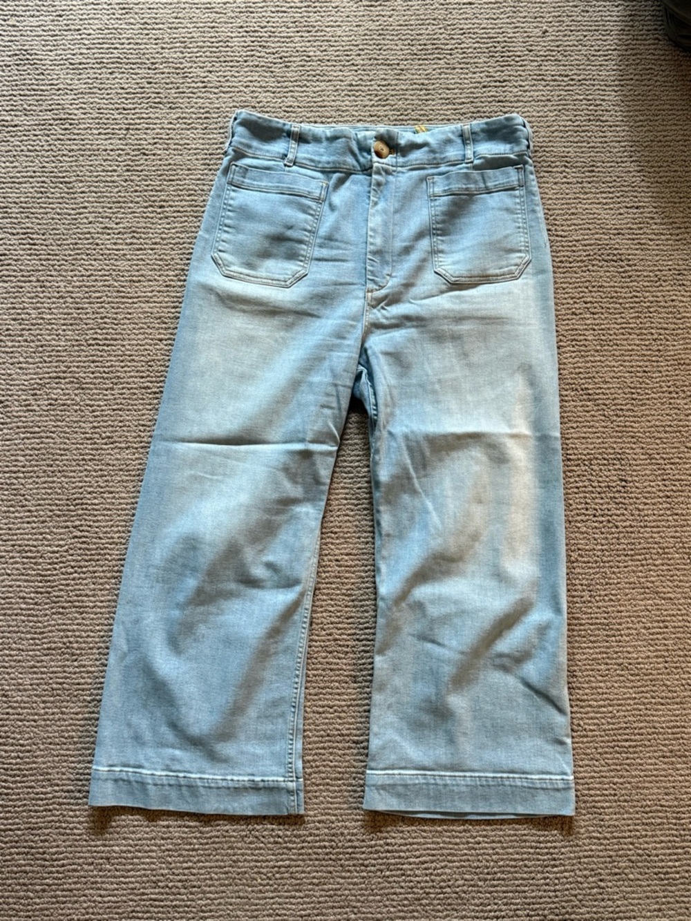 Maeve by Anthropologie Colette Cropped Jeans in Light Blue Wash